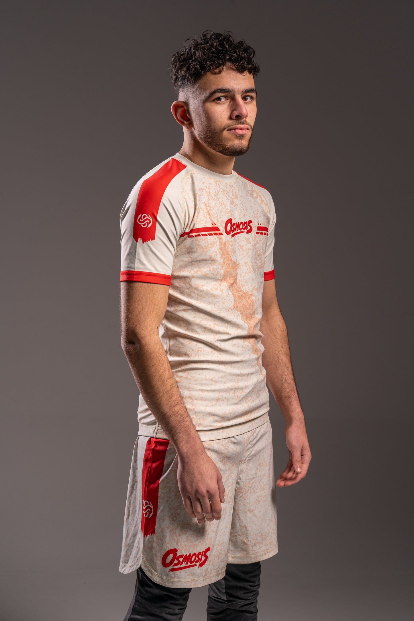 Ensemble Rashguard & Short Red Fury